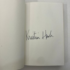 Fly Away Kristin Hannah SIGNED St Martin’s Press 2013 HCDJ Family Heartwarming