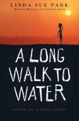 A Long Walk to Water: Based on a True Story – Paperback – GOOD