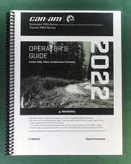 2022 Can-Am Traxter PRO HD10 Owner’s Manual: 228 Pages & Protective Covers