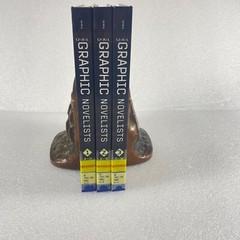 3 vol. U•X•L Graphic Novelists 2007 Will Eisner Neil Gaiman Alan Moore Alex Ross