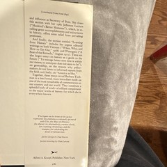 Barbara W. Tuchman Selected Essays: Practicing History HC, Knopf, 1981 DJ