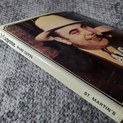 Al Capone Mary Letts 1975 First US Edition Biography History St. Martin’s Press