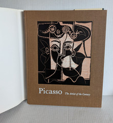 PICASSO: THE ARTIST OF THE CENTURY By Jean Leymarie – Hardcover 1976 HC/DJ