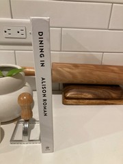 Dining In: highly cookable recipes,Alison Roman