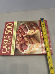Cakes and Bakes 500 Martha Day 2006 Hardcover 256 Pages Recipe Book Baking Food