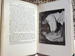 A Guide to Understanding and Practice of Spiritual Healing Harry Edwards 1974