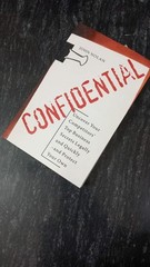 CONFIDENTIAL BY JOHN NOLAN ENGLISH PAPERBACK FREE SHIPPING BRAND NEW (USA ITEM)