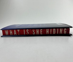 Freida McFadden „The Intruder“ Hard Cover (A #1 New York Bestselling Author)