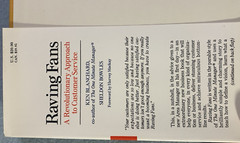 „Raving Fans,“ Hard Cover Book by Ken Blanchard & Sheldon Bowles, 138 Pages, New