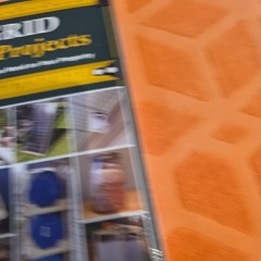 No Grid Survival Projects Paperback Book English